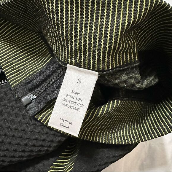 Indigen Green and Black 2 piece Workout set, Leggings and Cropped Jacket Size XS - Picture 7 of 14